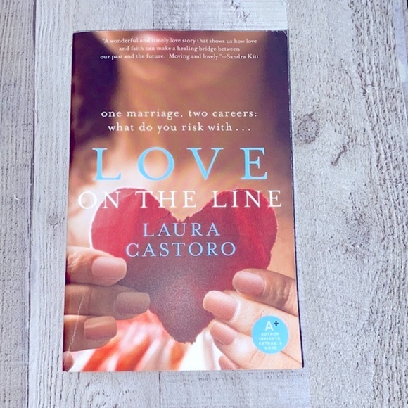 Love on the Line by Laura Castoro paperback novel - Picture 2 of 6